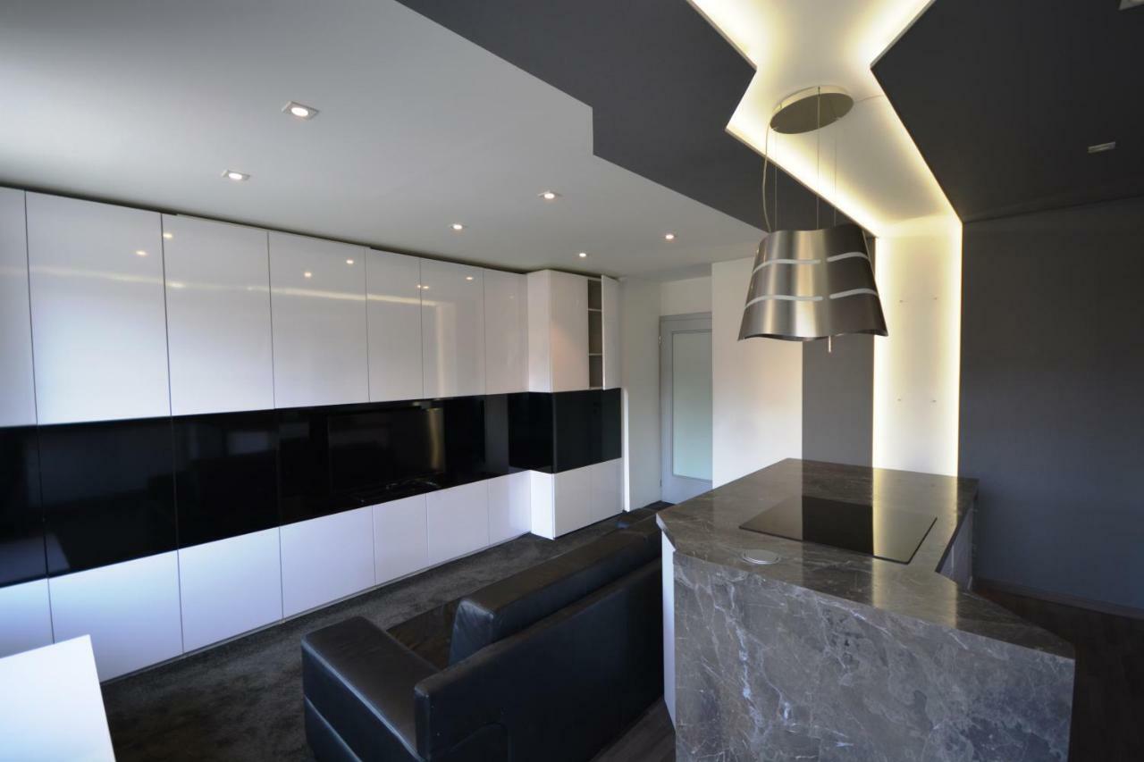 Appartamento Klamovka Park Apartment