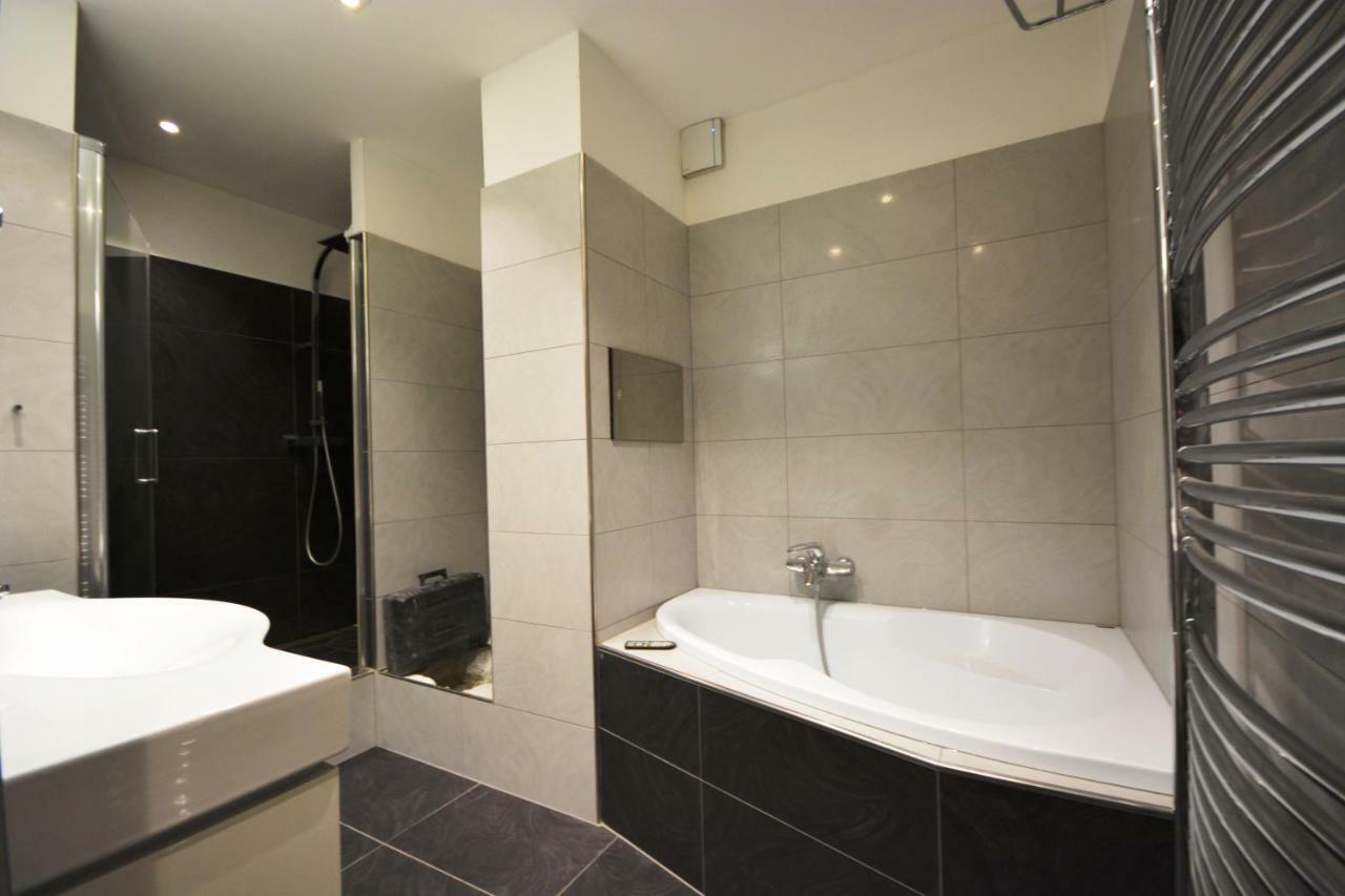 Klamovka Park Apartment Appartamento Praga